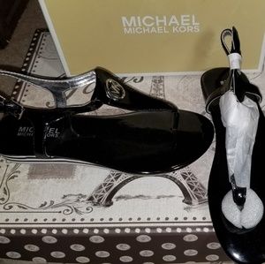 Michael Kors girls Perry Elsa sandal NWB